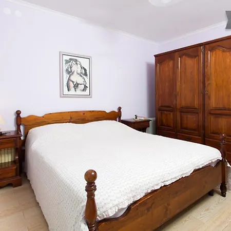 Zvonimirova Apartment *